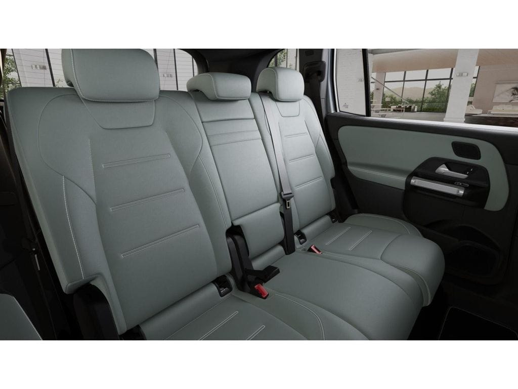 2026 Mercedes-Benz GLB GLB 250 - Photo 5