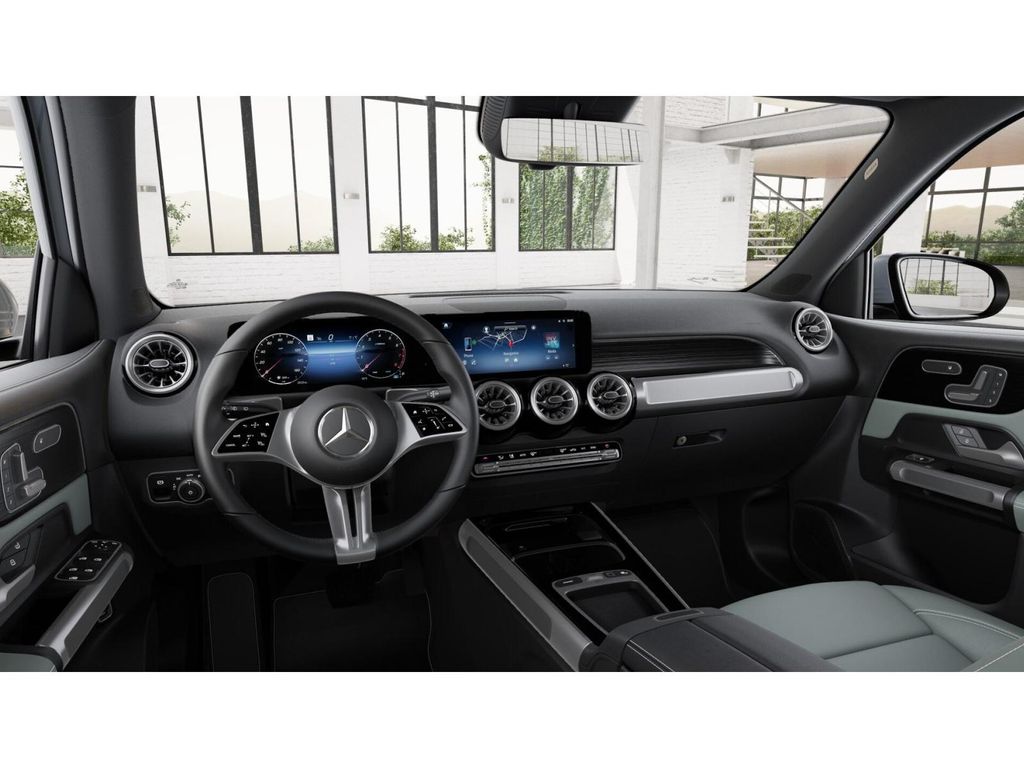 2026 Mercedes-Benz GLB GLB 250 - Photo 3