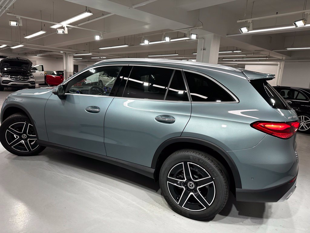 New 2026 Mercedes-Benz GLC 300 SUV