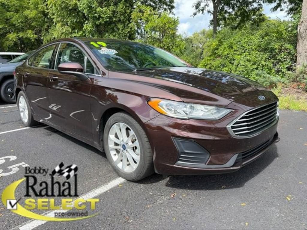 Used 2019 Ford Fusion SE
