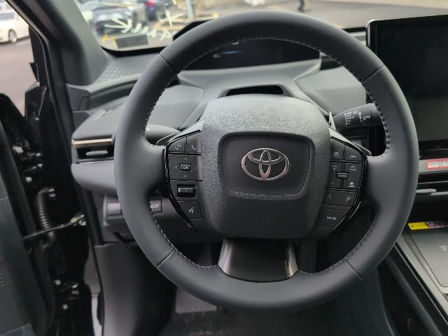 2026 Toyota bZ XLE - Photo 14