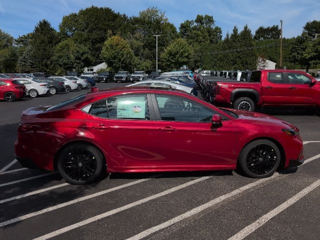 New 2026 Toyota Camry SE SE