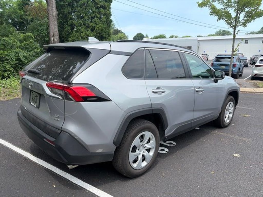 Used 2020 Toyota RAV4 LE SUV