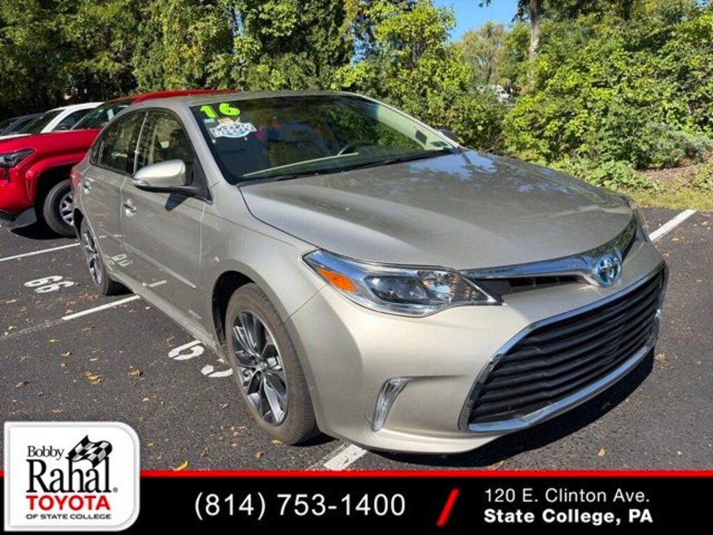 Used 2016 Toyota Avalon Hybrid XLE Premium Sedan