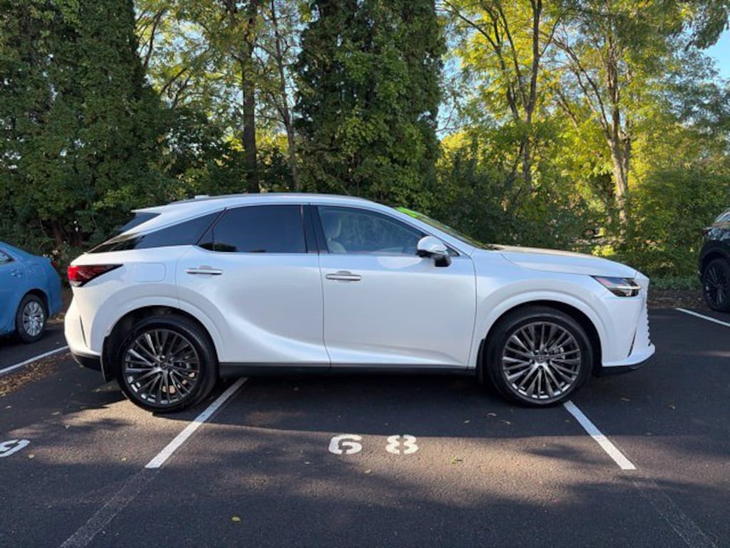 Used 2024 Lexus RX 450h+ Luxury SUV