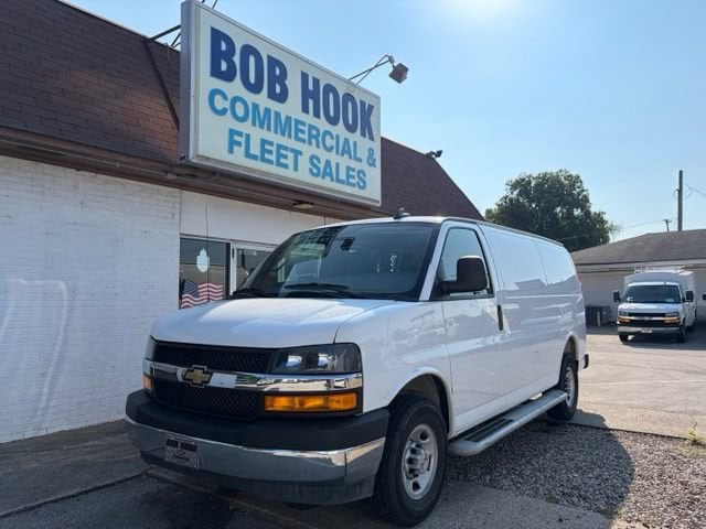 2025 Chevrolet Express Cargo