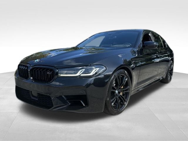 2022 BMW M5