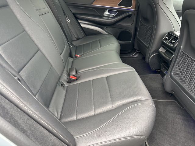 2025 Mercedes-Benz GLE GLE450 - Photo 28