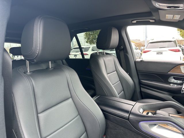 2025 Mercedes-Benz GLE GLE450 - Photo 31