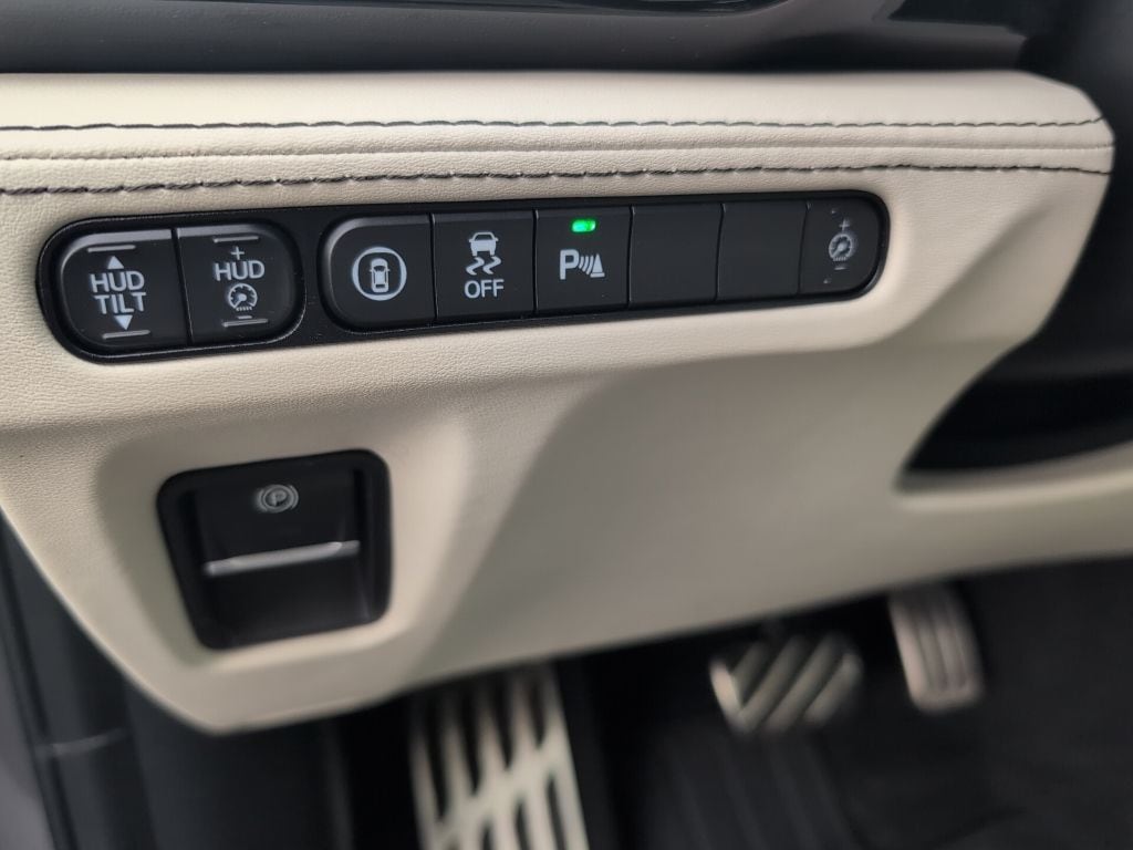 2026 Acura MDX A-spec w/Advance Package - Photo 15