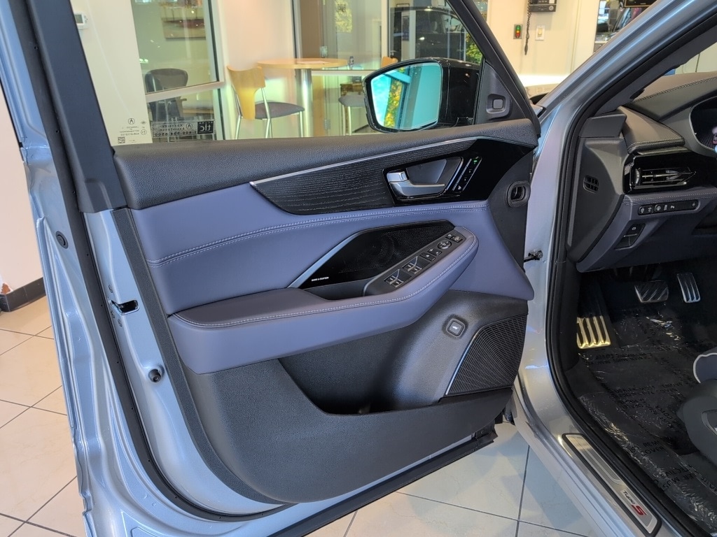 2026 Acura MDX Type S w/Advance Package - Photo 8