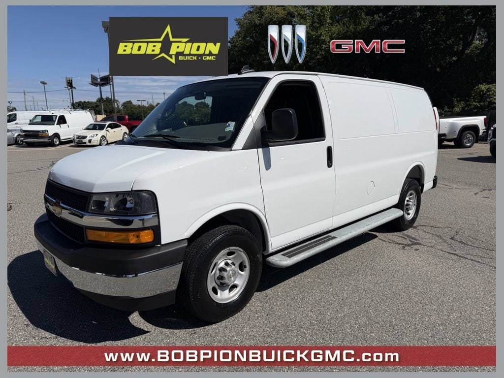 2025 Chevrolet Express Cargo Van