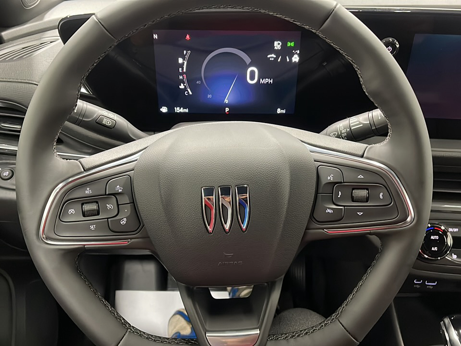 New 2026 Buick Envista Preferred SUV