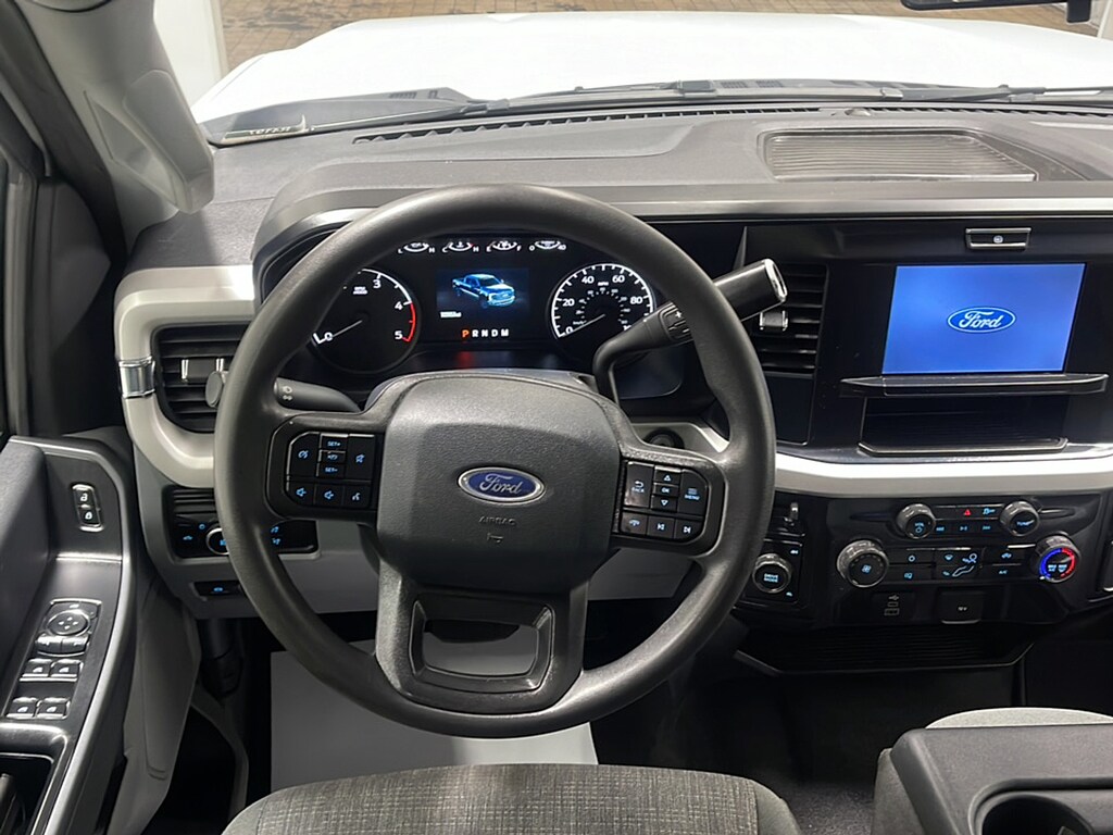 Used 2025 Ford Super Duty F-350 DRW XL