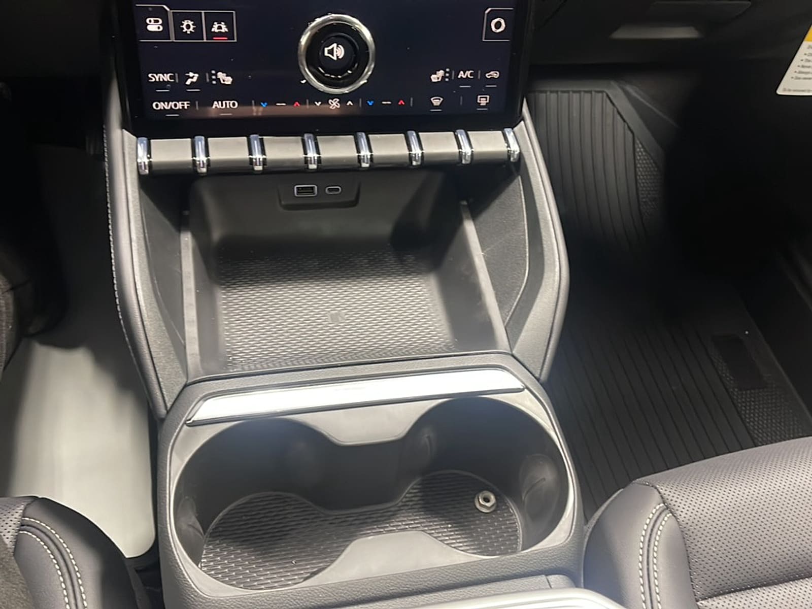 2027 GMC Terrain Elevation - Photo 11