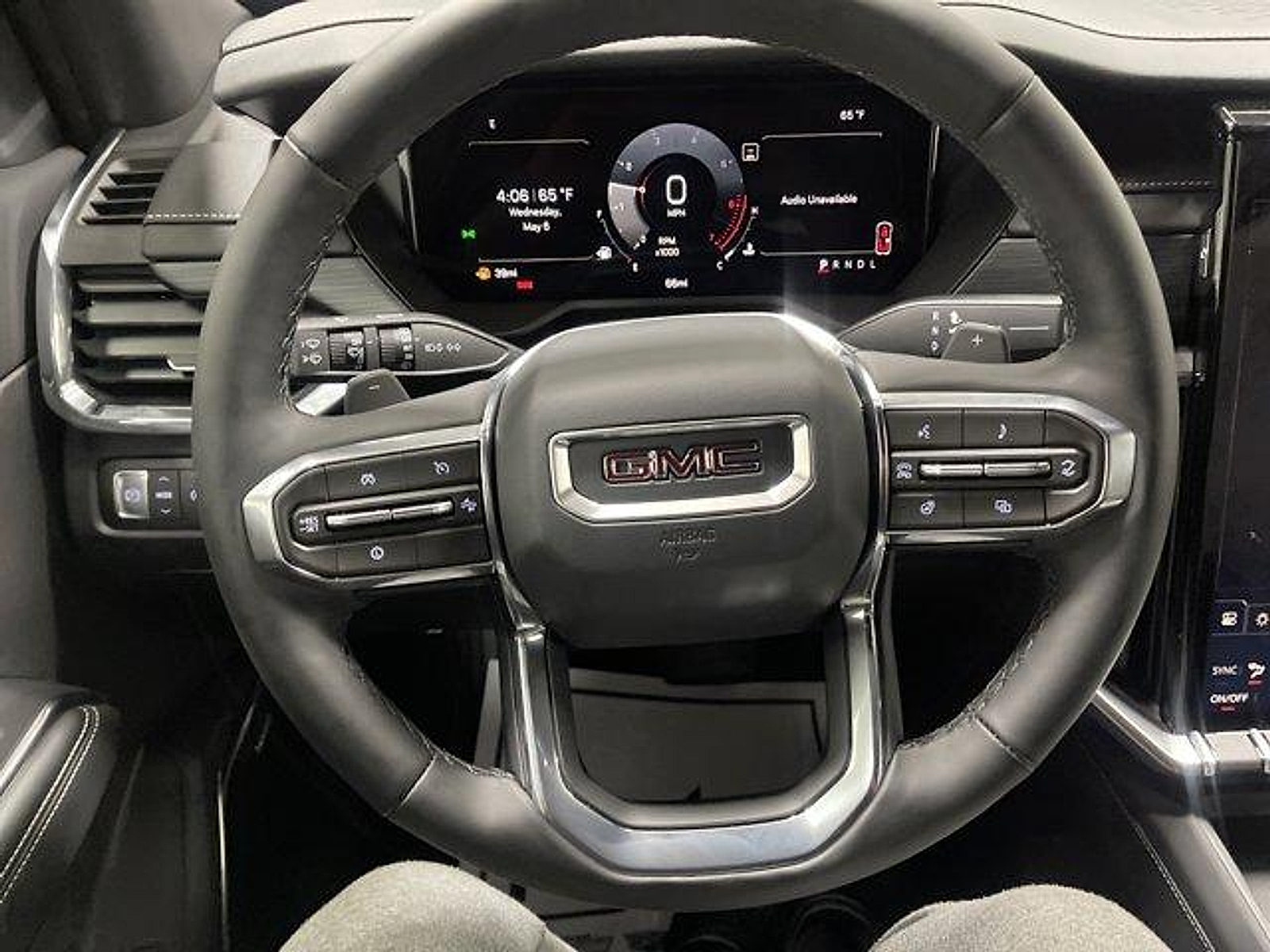 2026 GMC Acadia Elevation - Photo 22