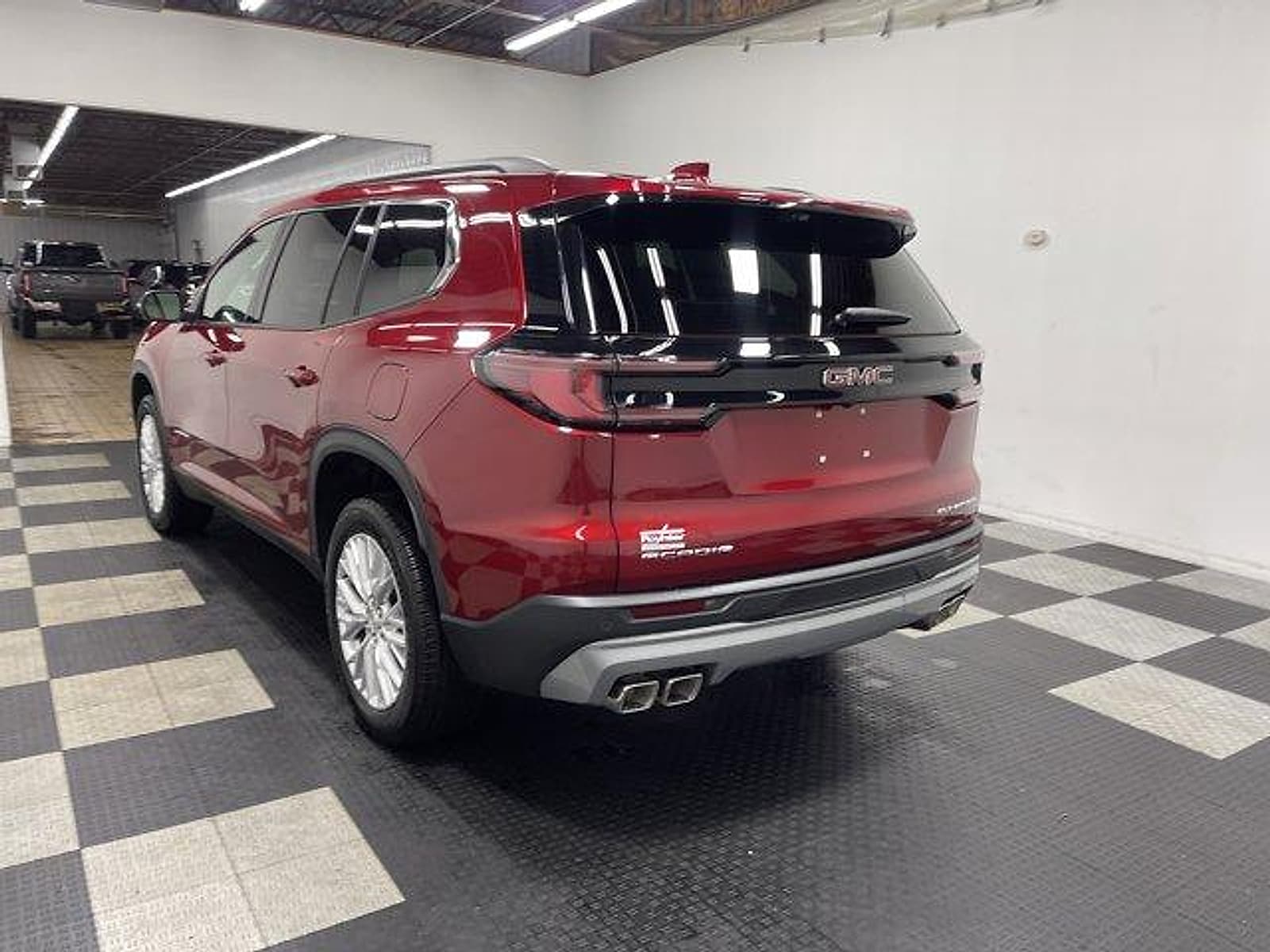 2026 GMC Acadia Elevation - Photo 2