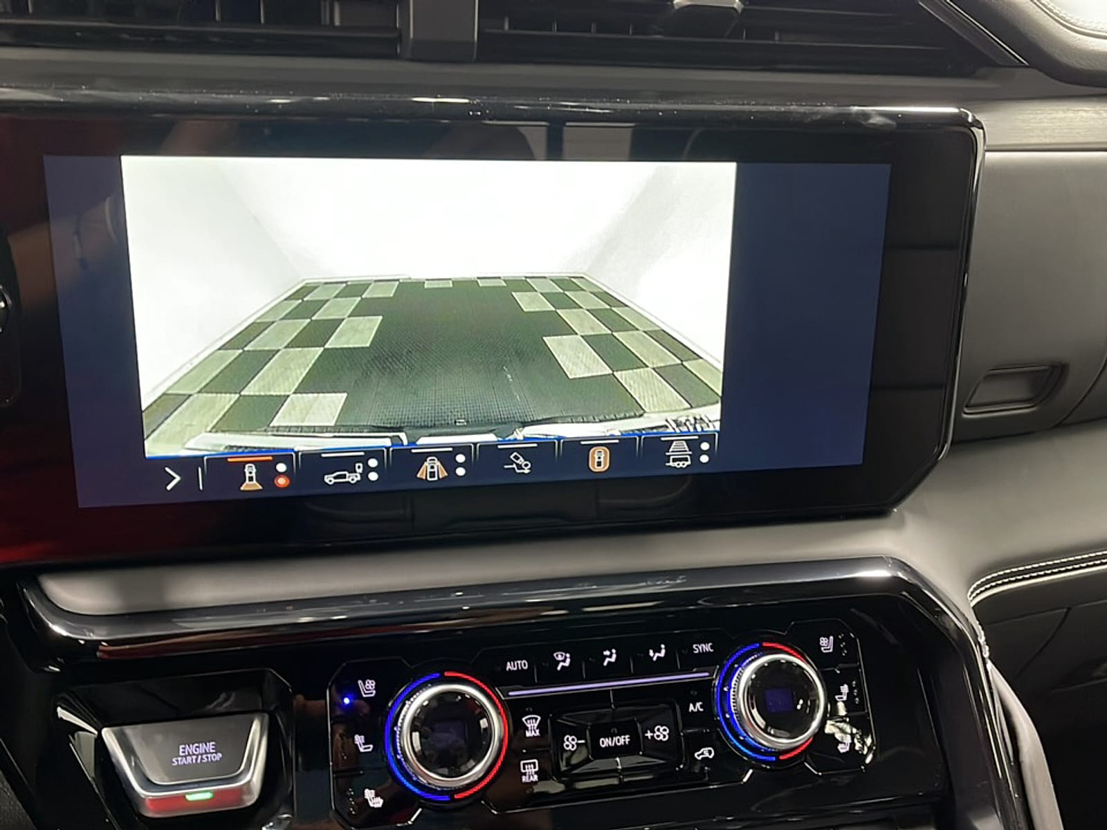 2026 GMC Sierra 1500 AT4X - Photo 10
