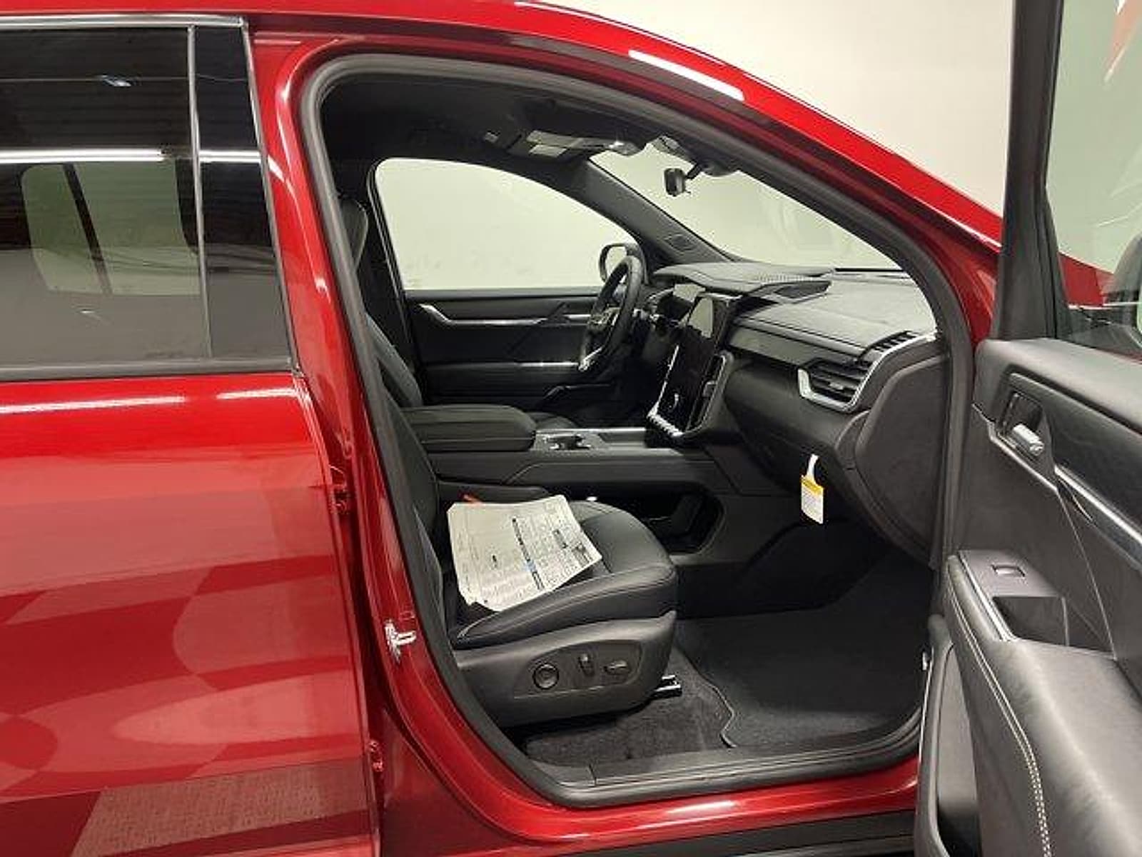 2026 GMC Acadia Elevation - Photo 18