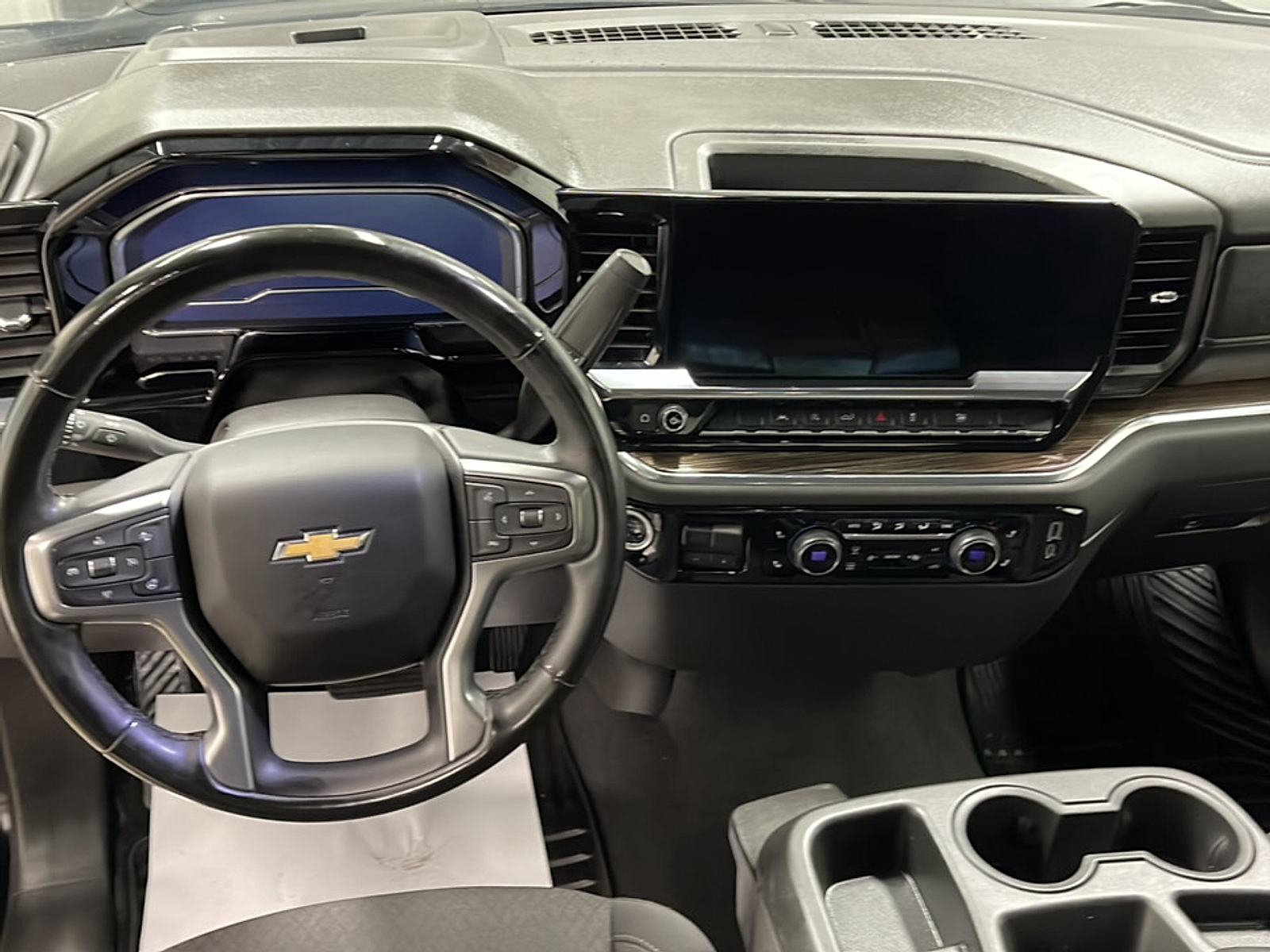 Used 2025 Chevrolet Silverado 1500 LT Truck