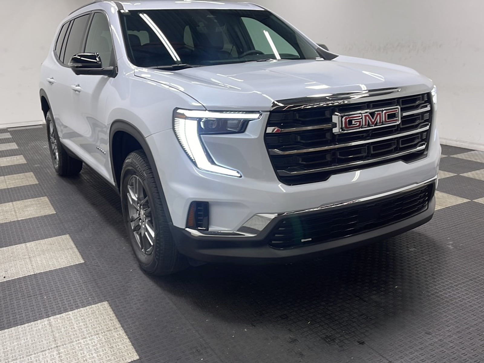 2026 GMC Acadia Elevation - Photo 23
