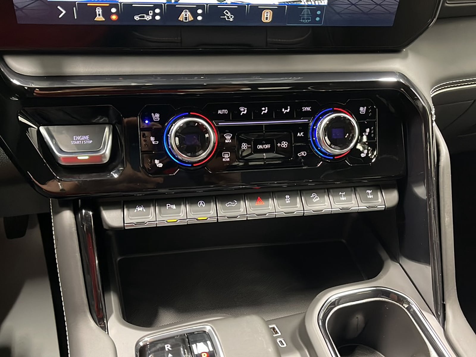 2026 GMC Sierra 1500 AT4X - Photo 11