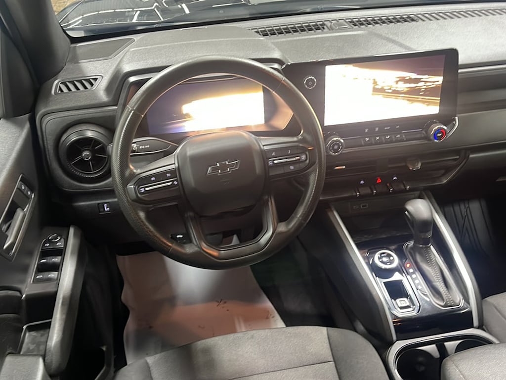 Used 2024 Chevrolet Colorado Trail Boss Truck Crew Cab
