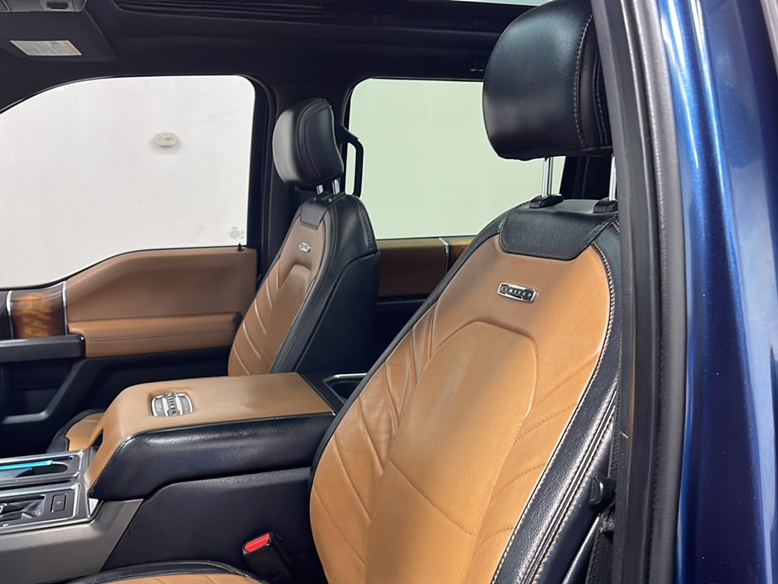 Used 2016 Ford F-150 XLT with VIN 1FTEW1EG7GFC81804 for sale in Seymour, IN