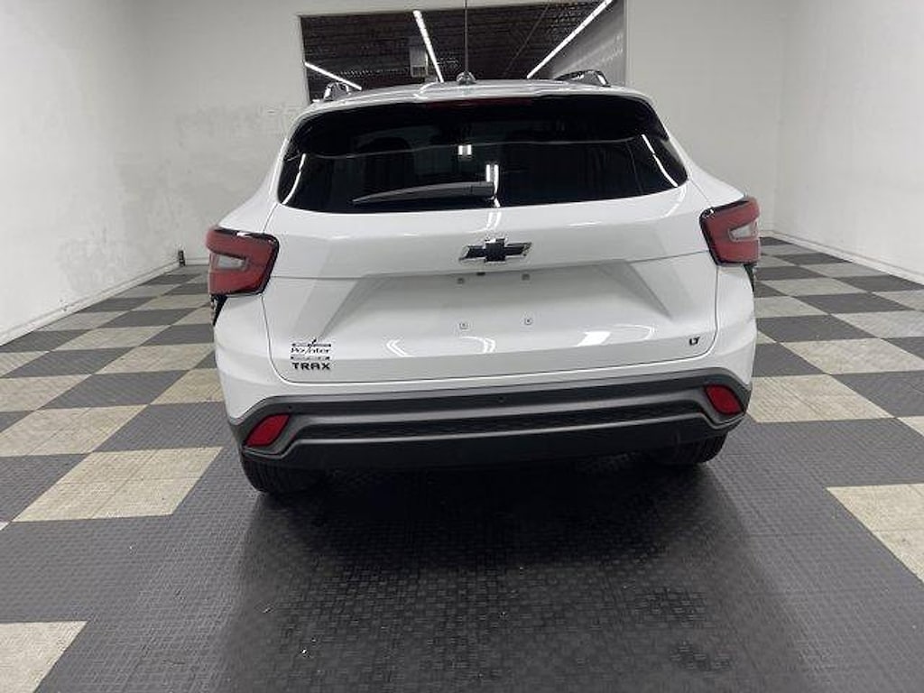 New 2026 Chevrolet Trax LT SUV