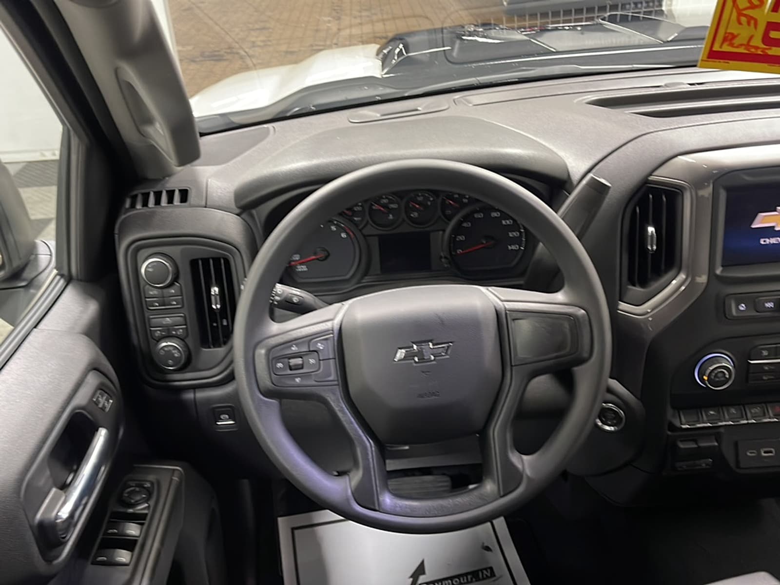 2026 Chevrolet Silverado 1500 Custom Trail Boss - Photo 3