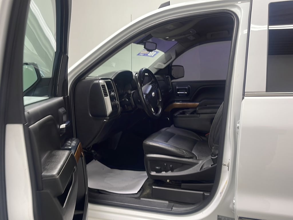 Used 2018 Chevrolet Silverado 1500 LTZ Truck Crew Cab
