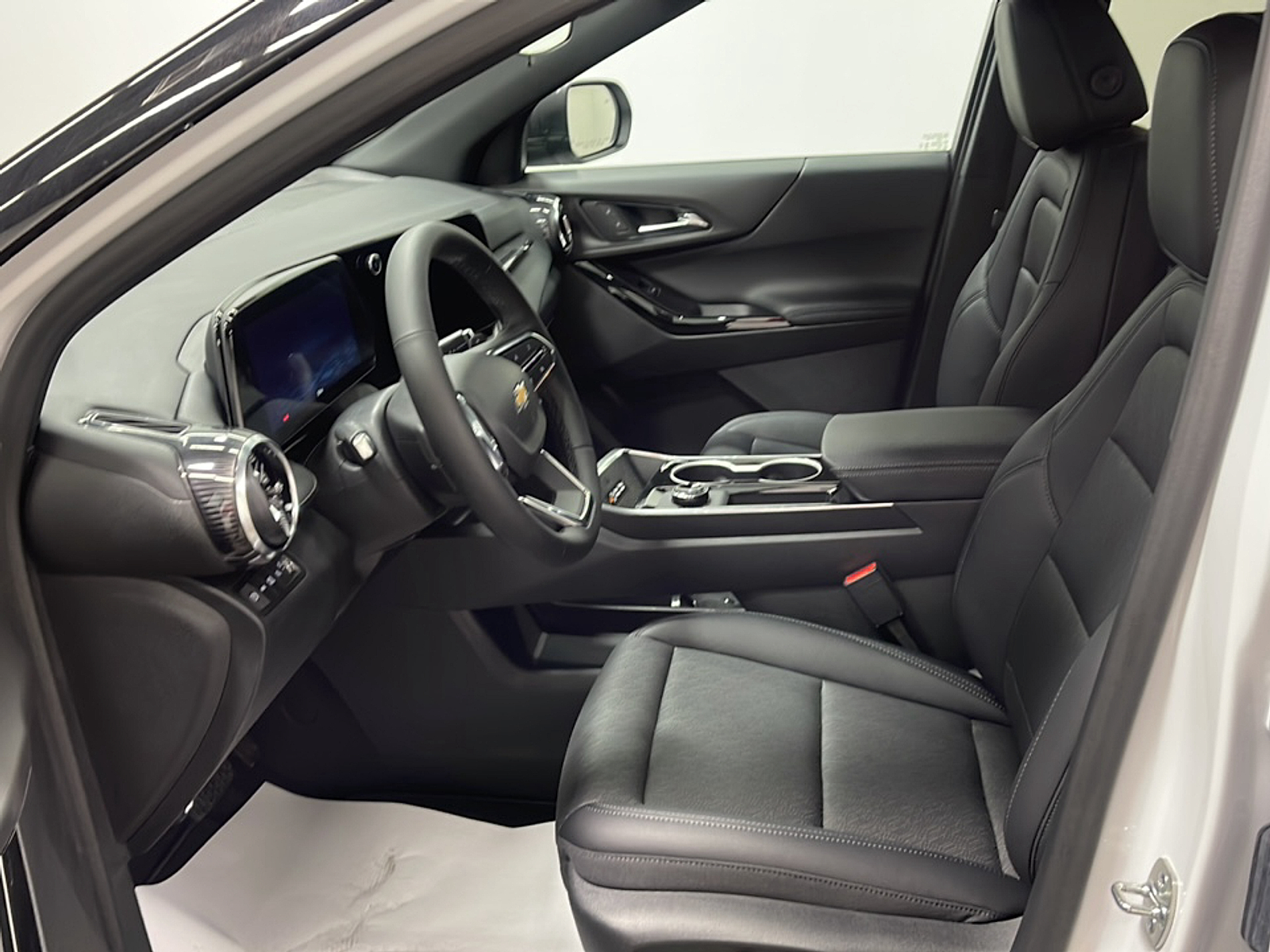 New 2027 Chevrolet Equinox LT SUV