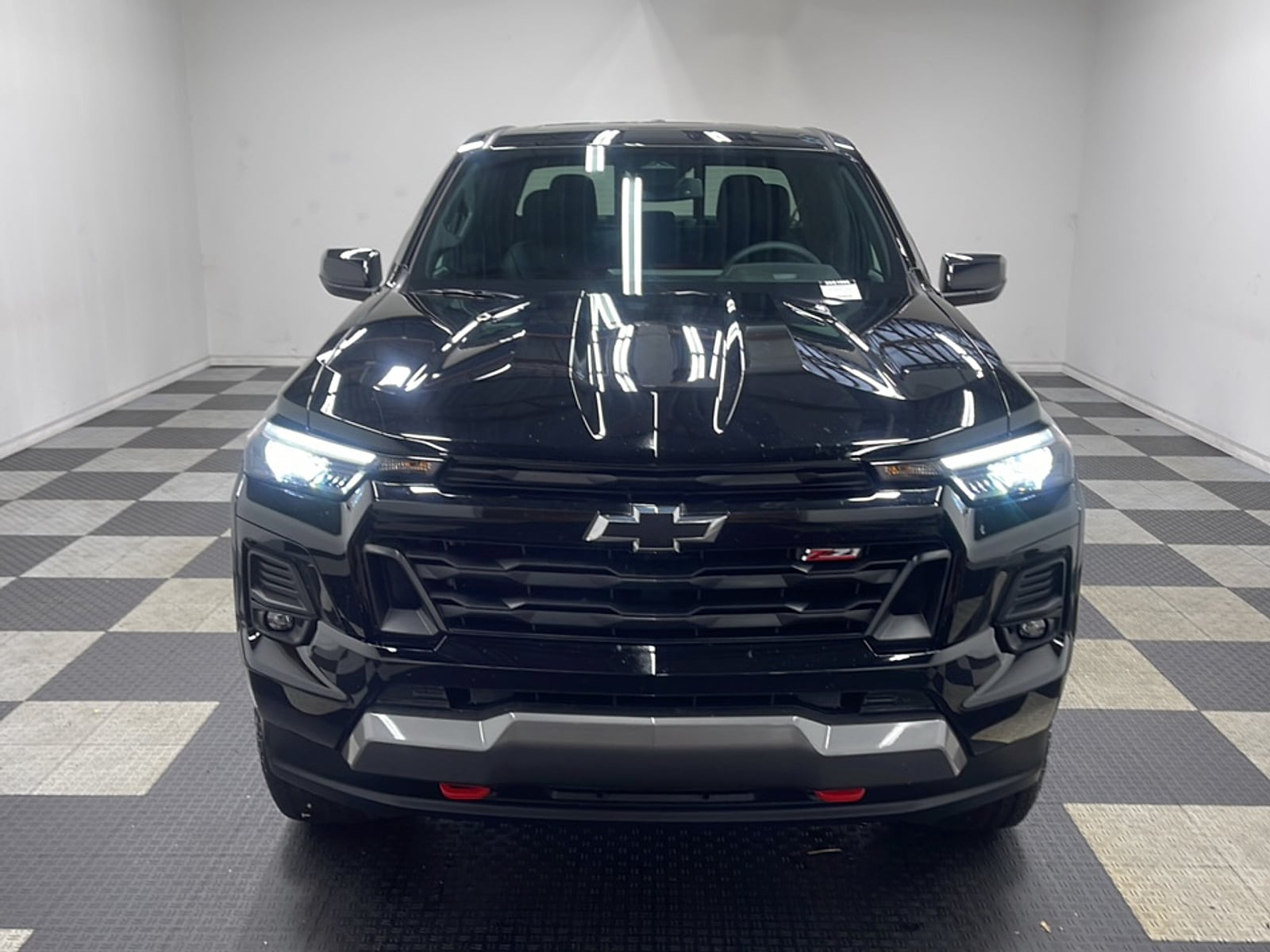 2026 Chevrolet Colorado Z71 - Photo 25