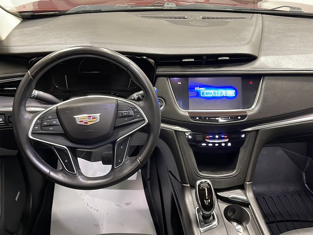 Used 2018 CADILLAC XT5 Luxury FWD SUV