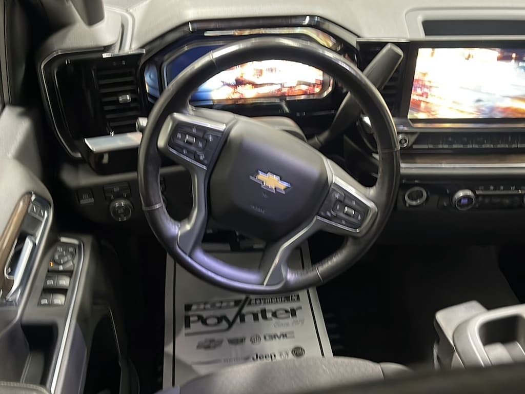 Used 2022 Chevrolet Silverado 1500 LT Truck Crew Cab