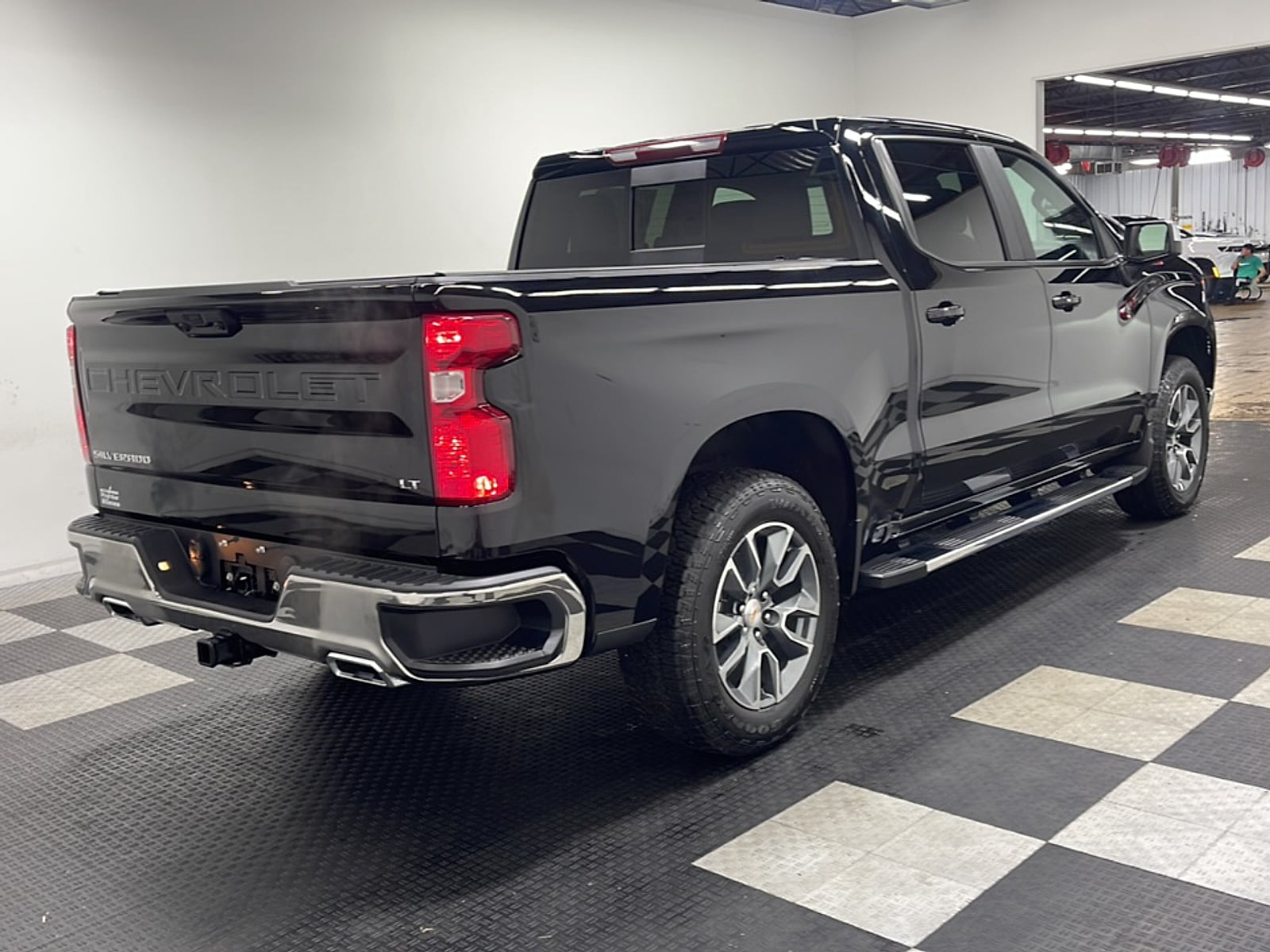 2026 Chevrolet Silverado 1500 LT - Photo 18