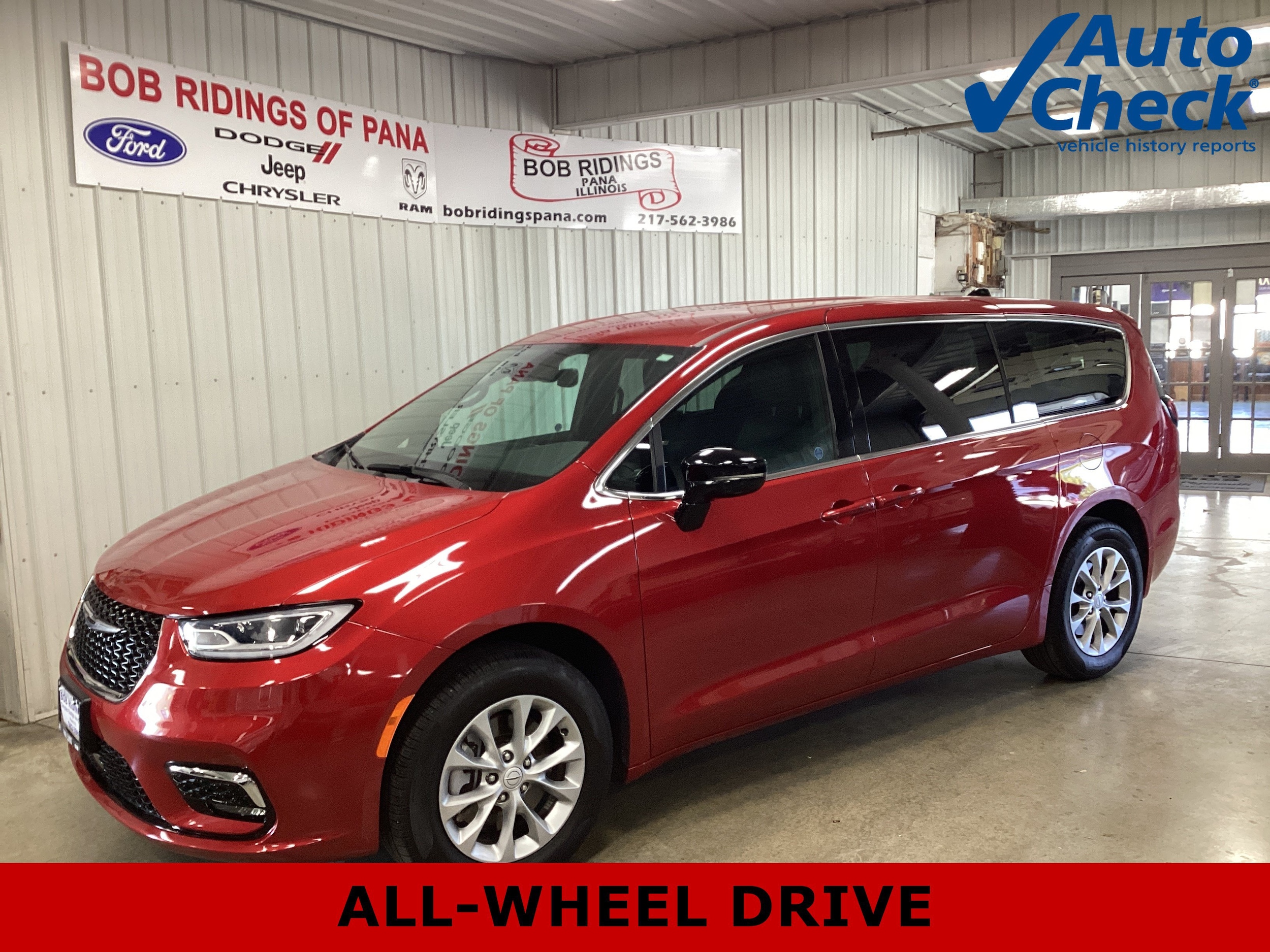 2025 Chrysler Pacifica Select