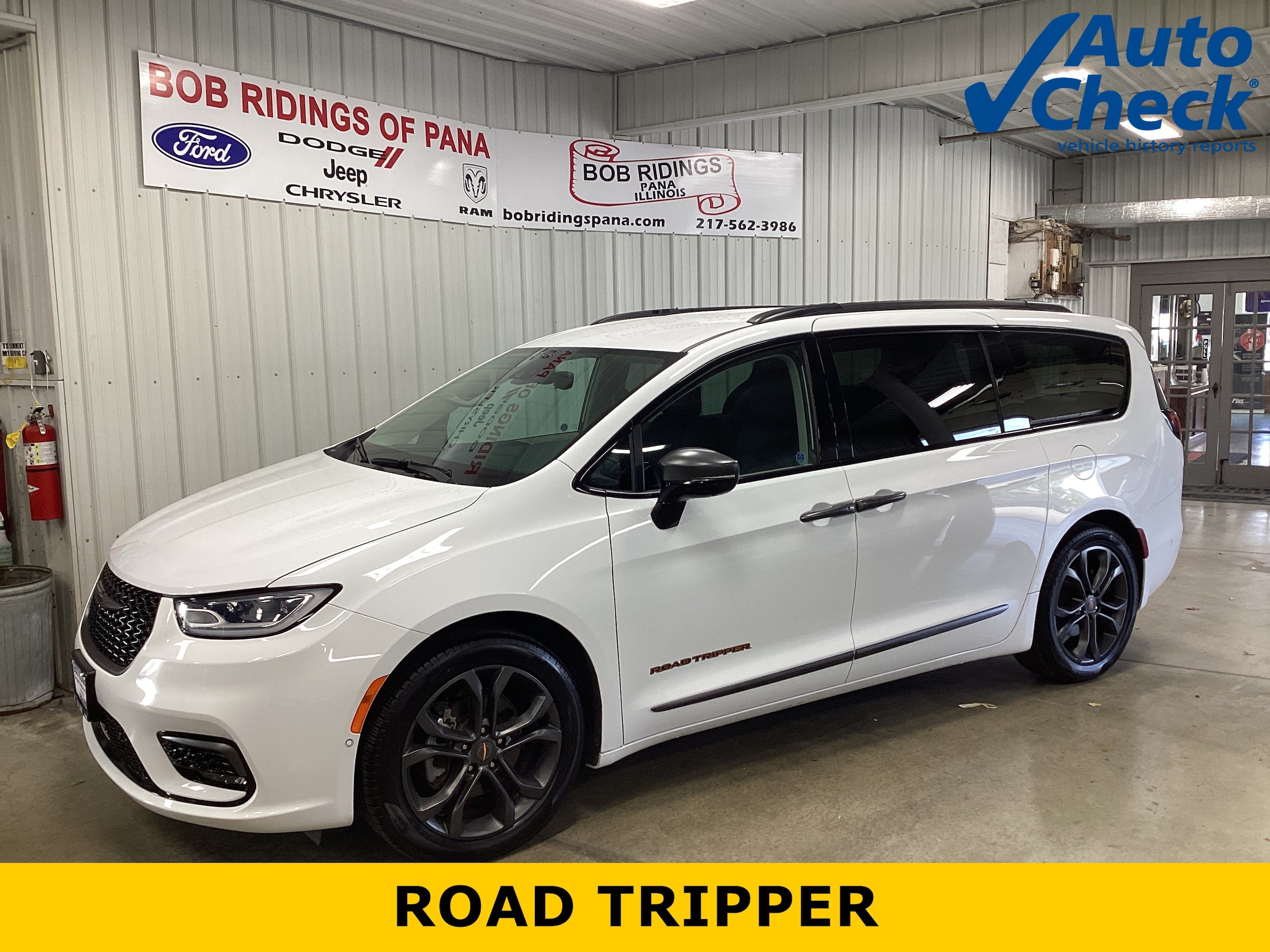 2024 Chrysler Pacifica Touring L