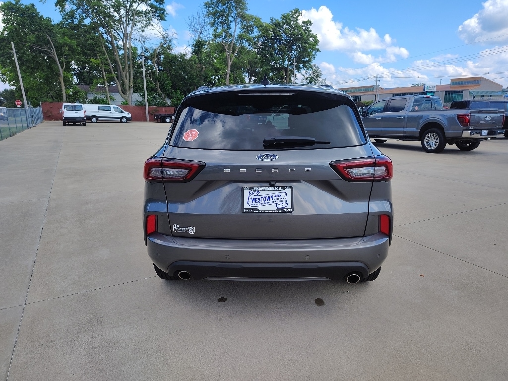 Used 2024 Ford Escape ST-Line Sport Utility