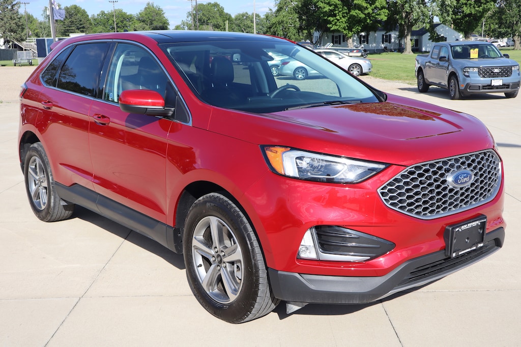 Used 2023 Ford Edge SEL SUV