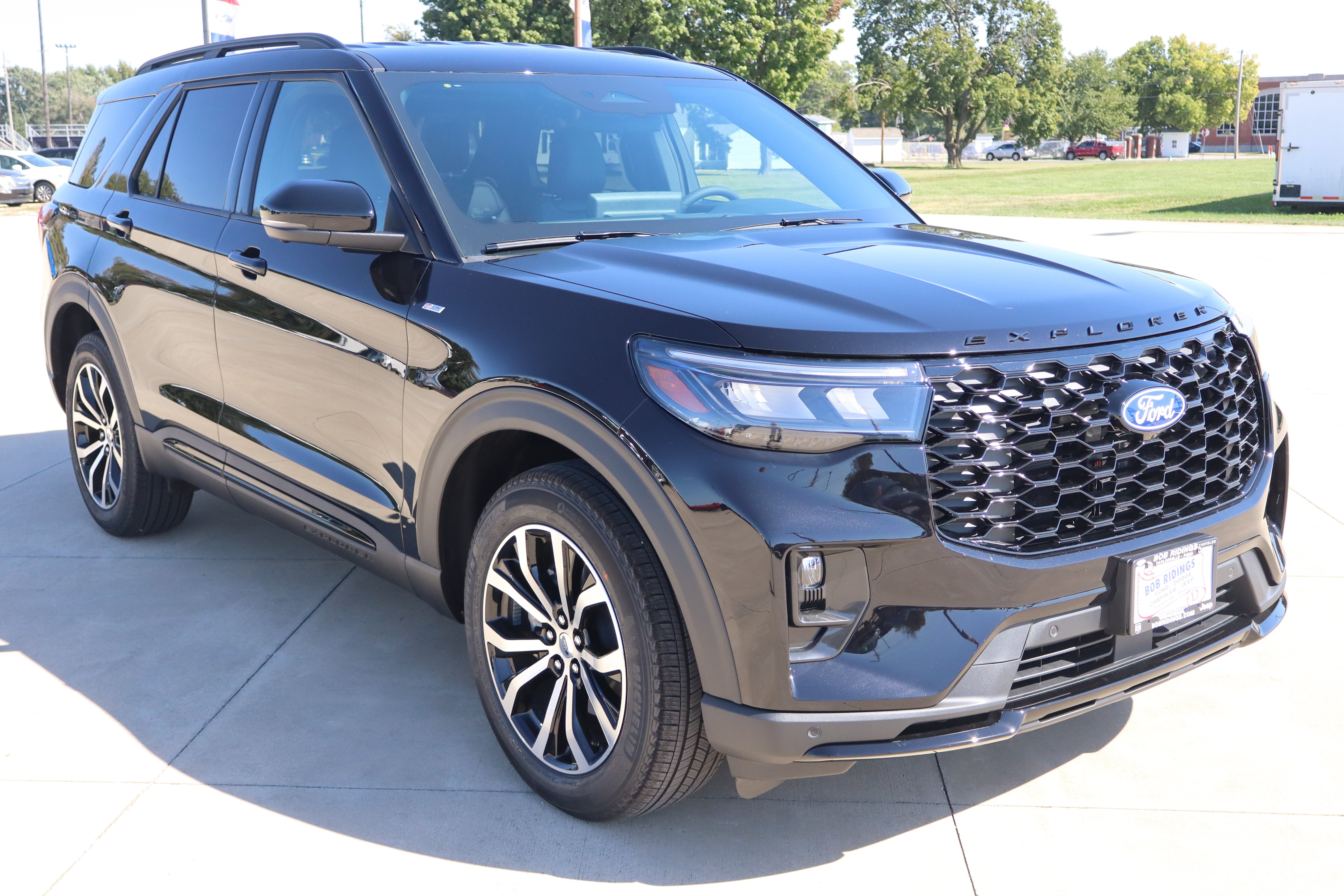 New 2027 Ford Explorer ST-Line SUV