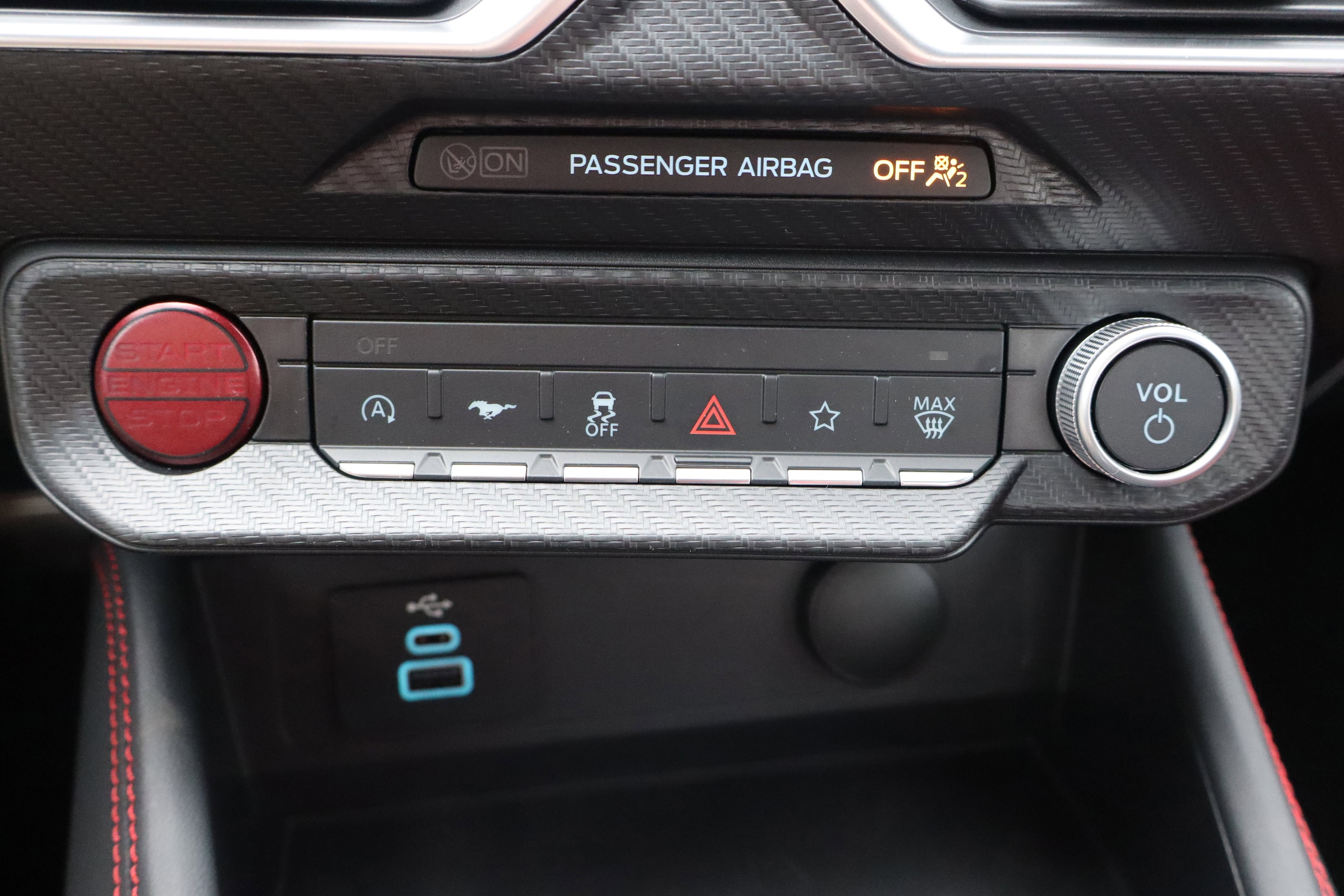 2025 Ford Mustang GT Premium Fastback - Photo 26