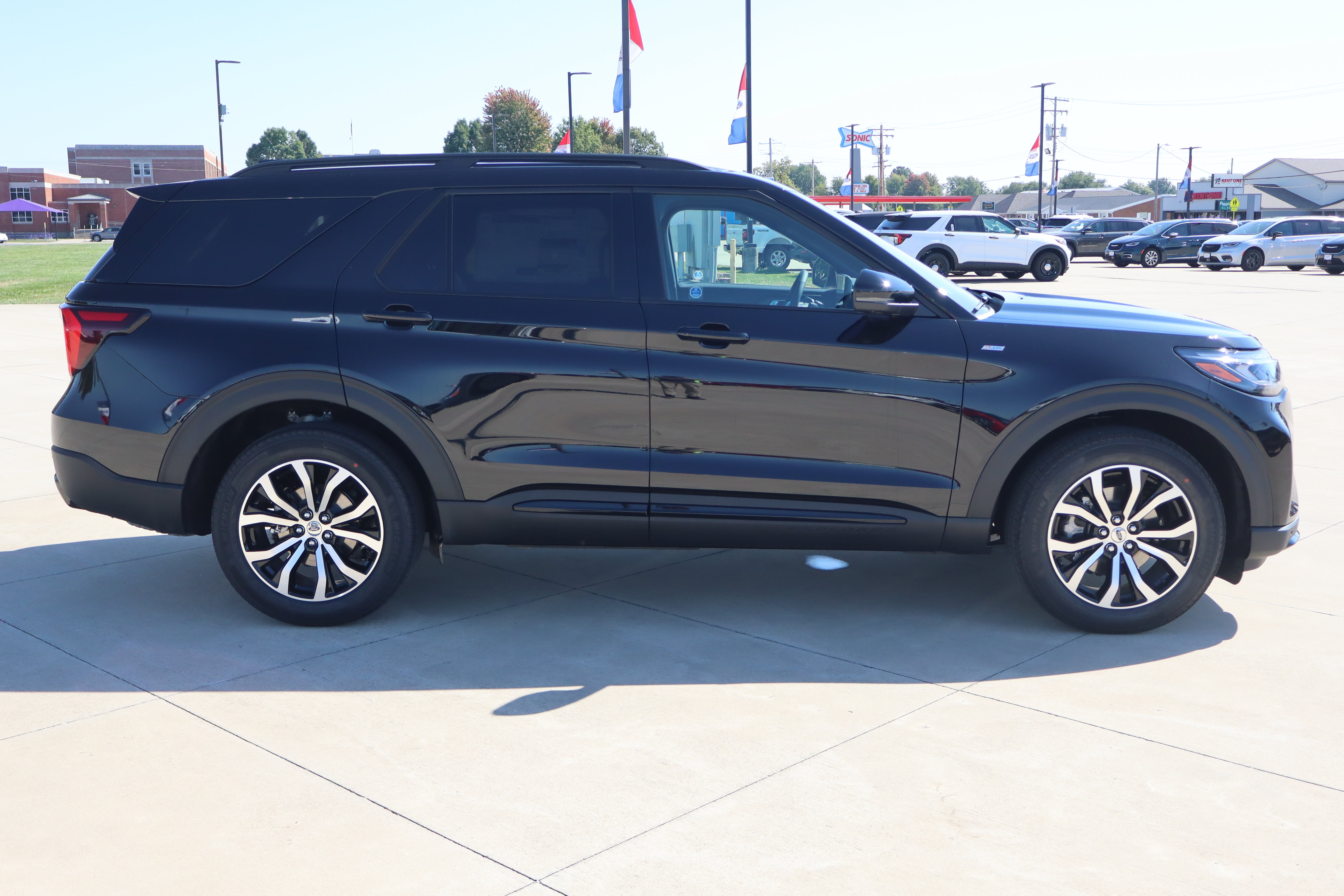 New 2027 Ford Explorer ST-Line SUV