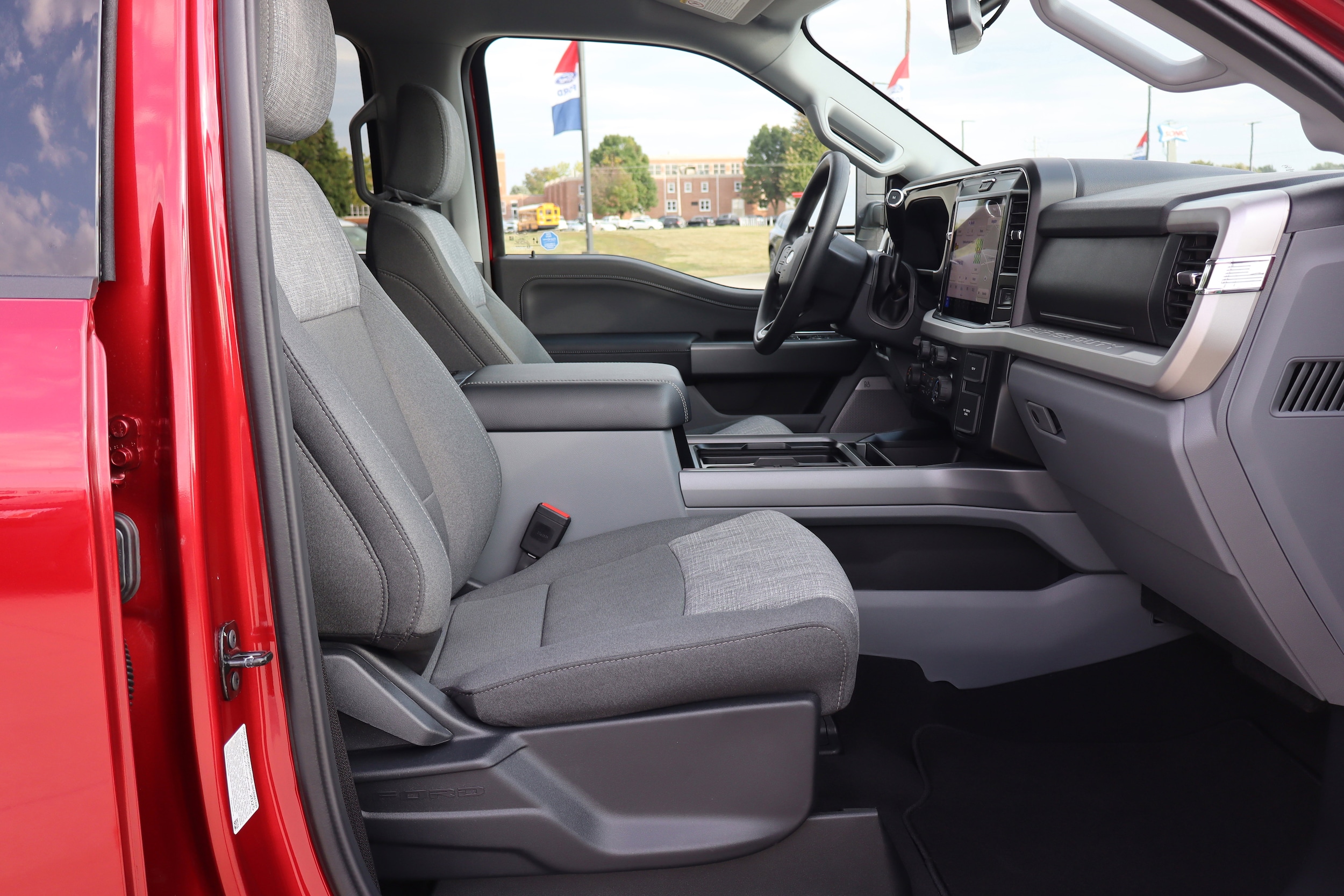 2026 Ford F-250 Super Duty XLT - Photo 12