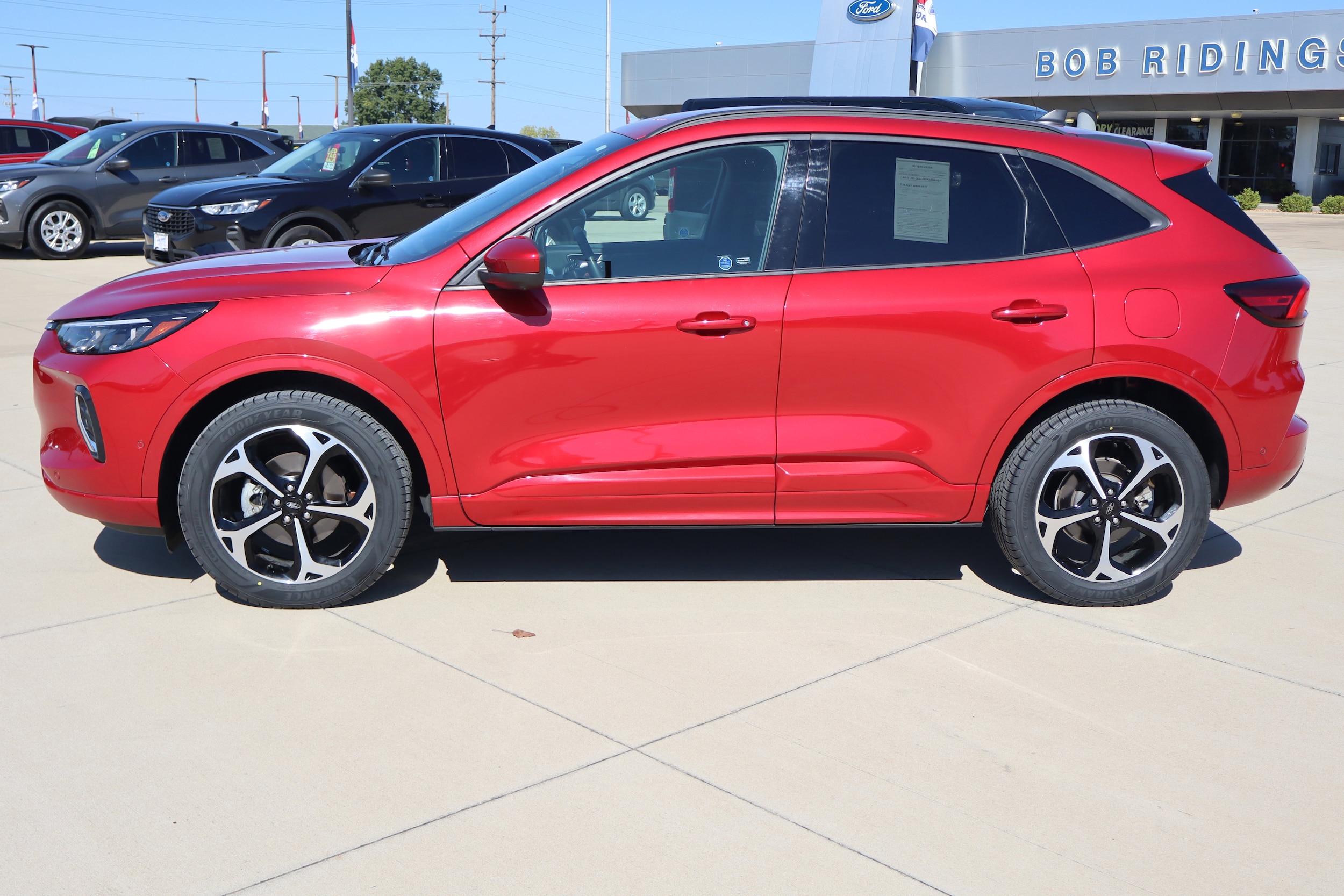 2023 Ford Escape ST-Line Elite - Photo 9
