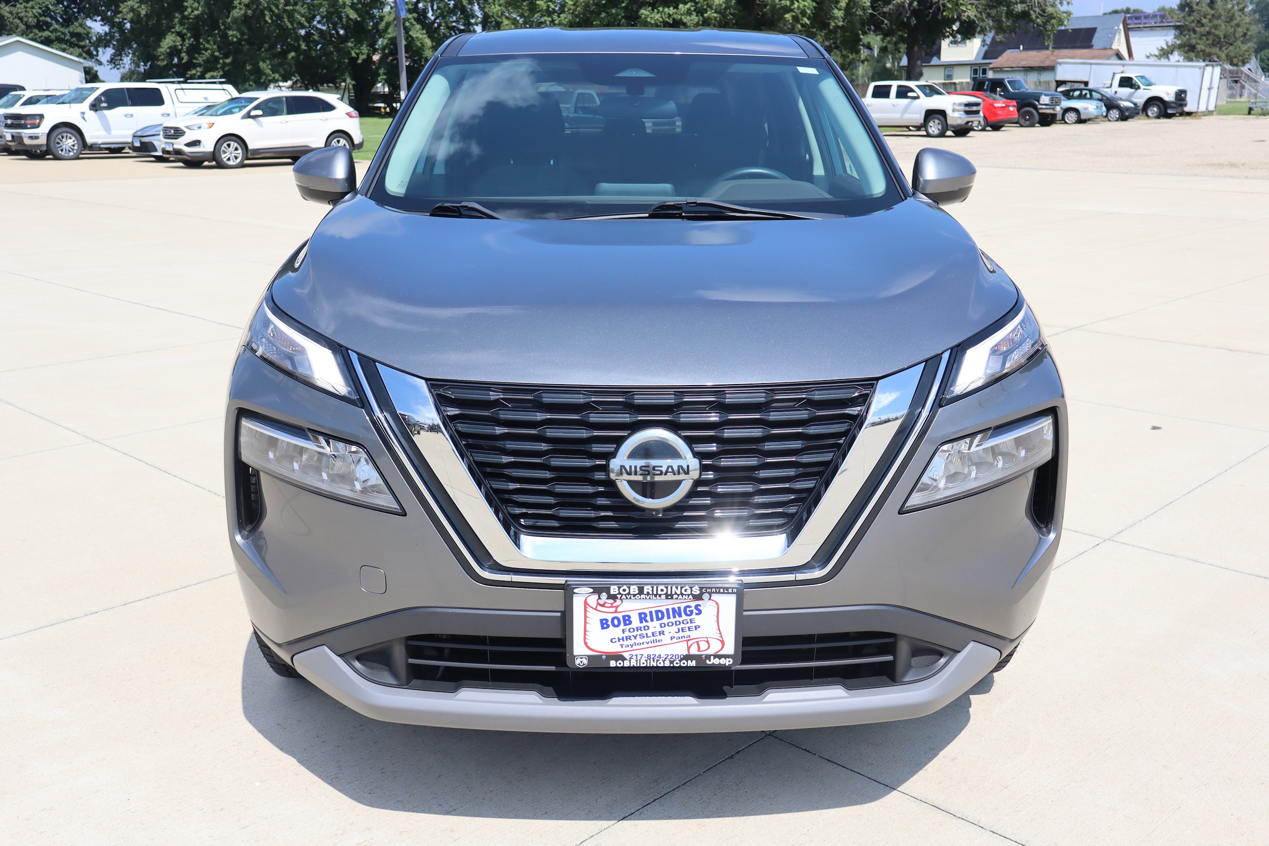 Used 2021 Nissan Rogue SV with VIN 5N1AT3BBXMC757001 for sale in Taylorville, IL