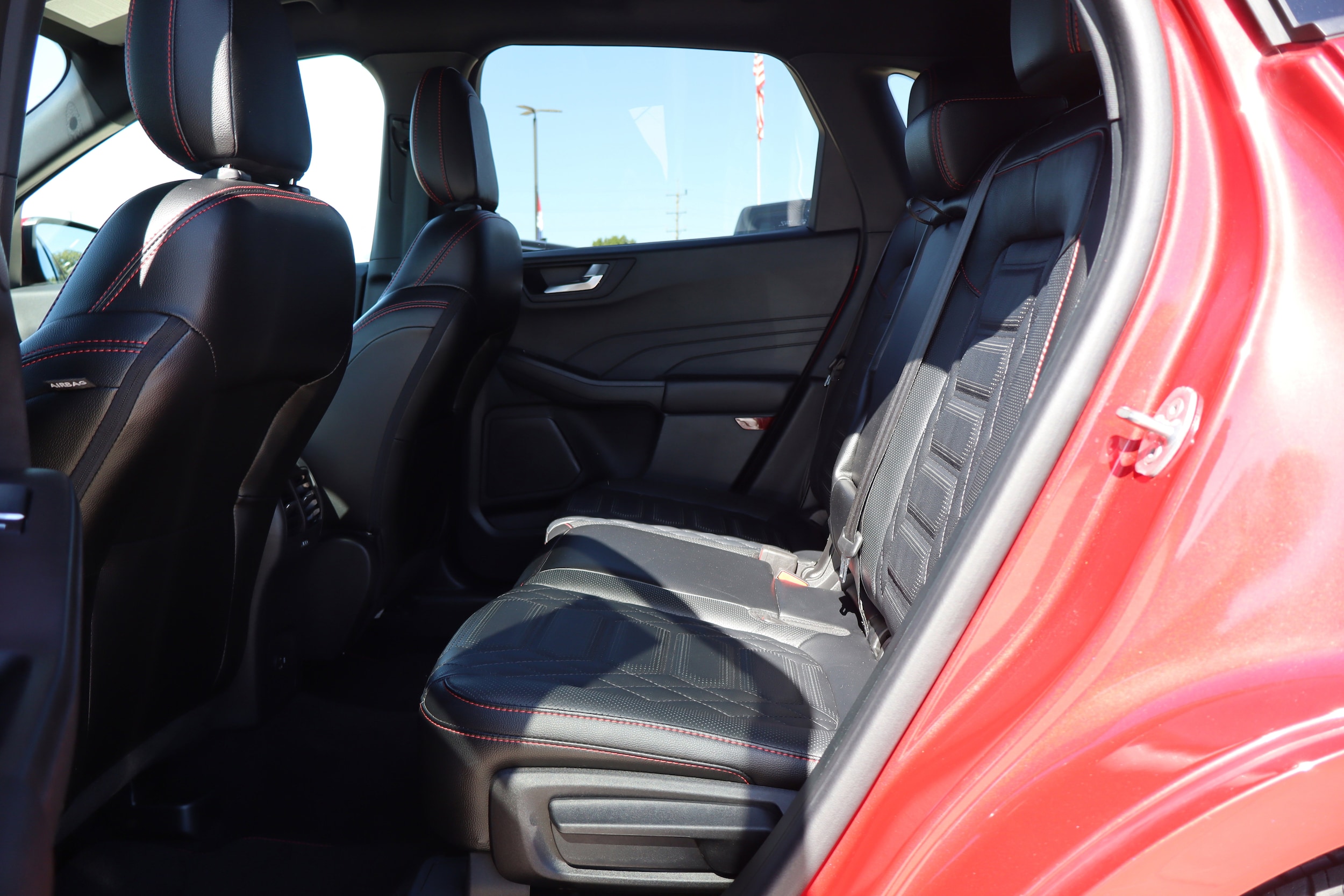 2023 Ford Escape ST-Line Elite - Photo 11
