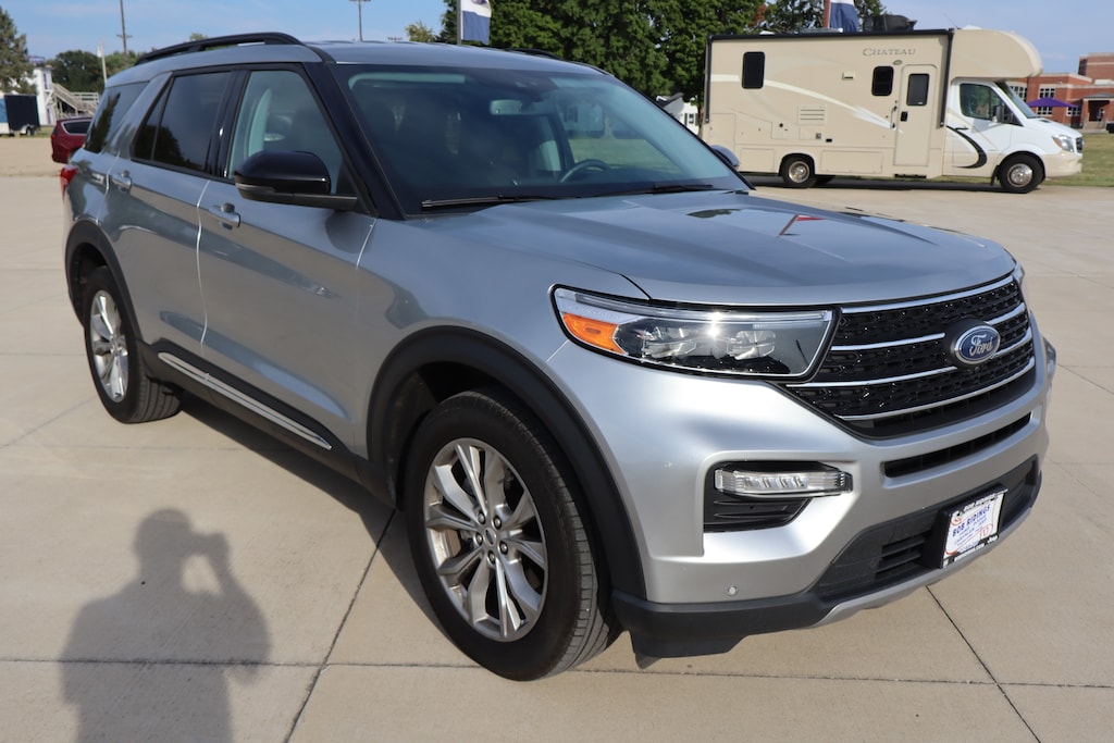 Used 2024 Ford Explorer XLT SUV