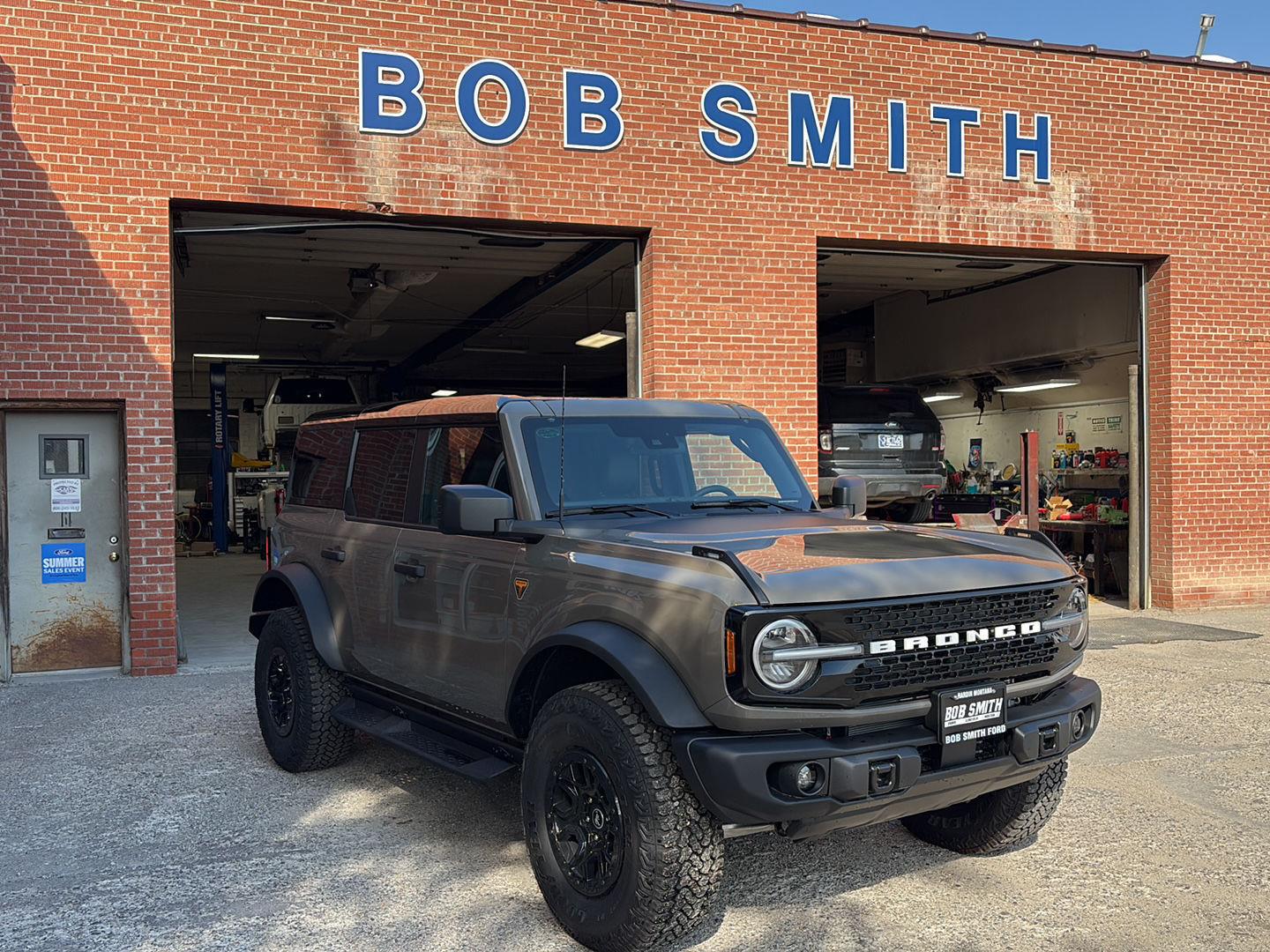 2026 Ford Bronco 4-Door Badlands