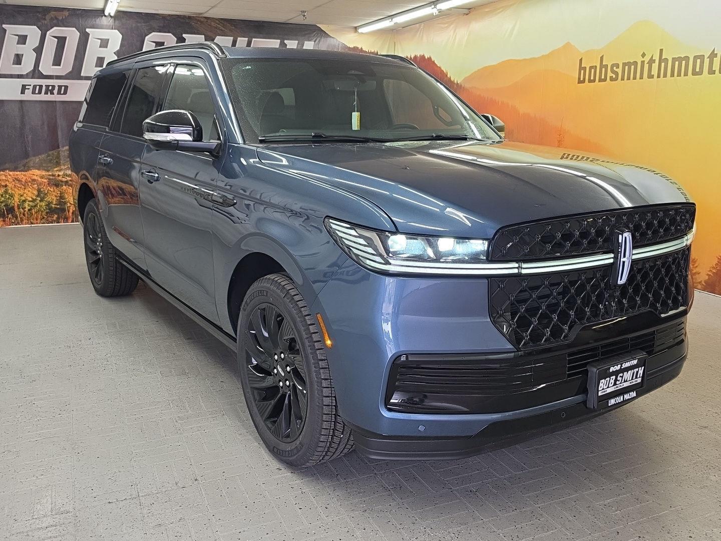 2027 Lincoln Navigator